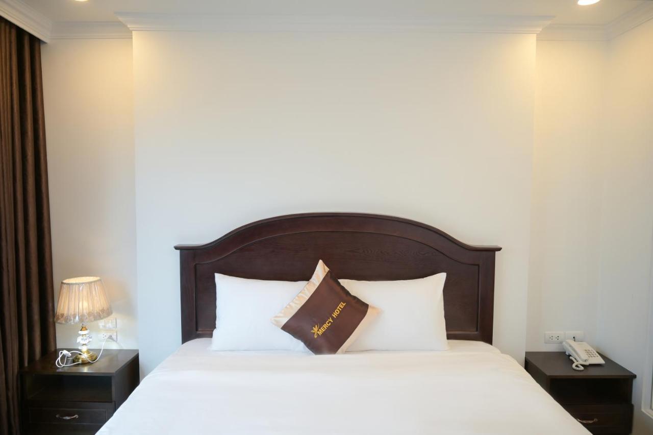 Mercy Hotel Ханой Екстериор снимка