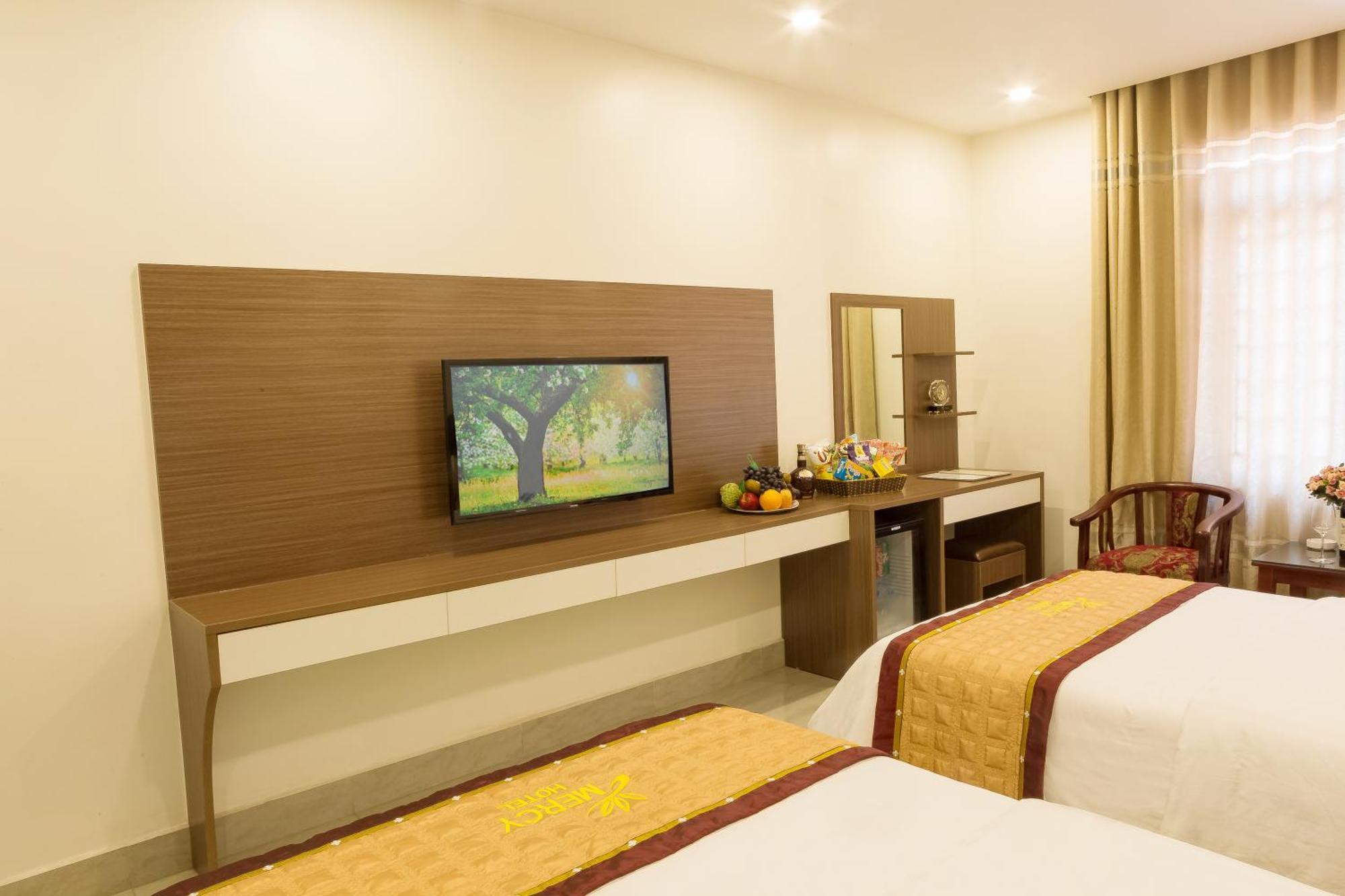 Mercy Hotel Ханой Екстериор снимка
